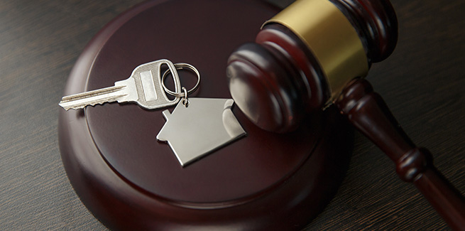 Auction volumes tick up again